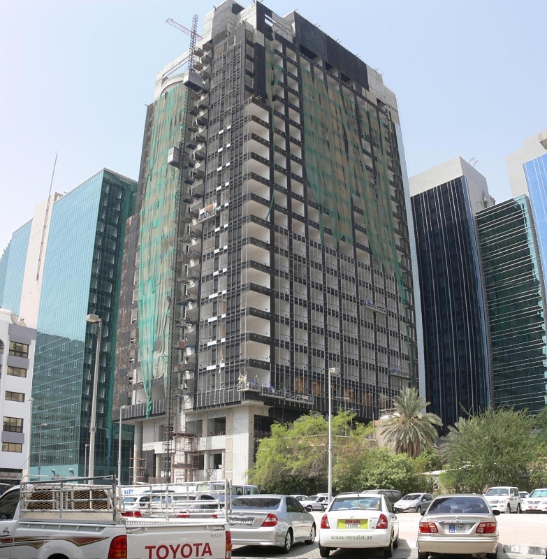 P118005-6.jpg